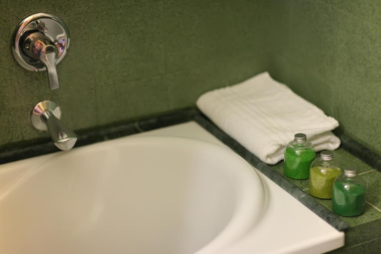 Hotel Zeffiro Sabaudia Ruang foto
