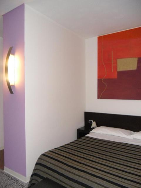 Hotel Zeffiro Sabaudia Ruang foto